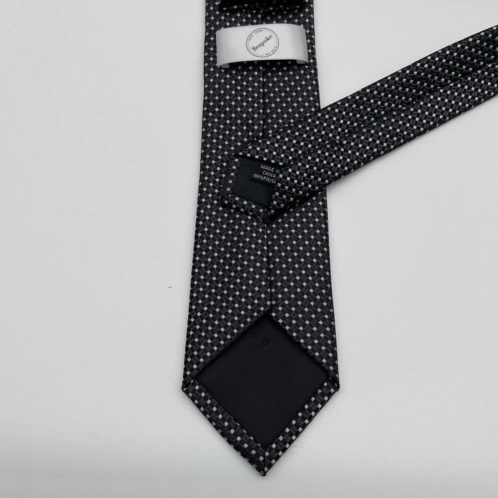 Bespoke Men's 100% Polyester Tie Black Silver Gray White Necktie - Picture 2 of 5